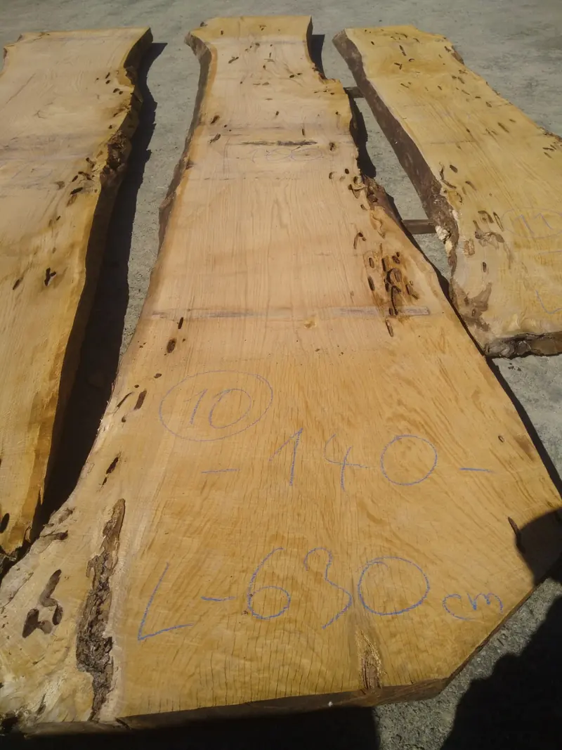 Character oak slabs with natural knots, bark inclusions and live edges