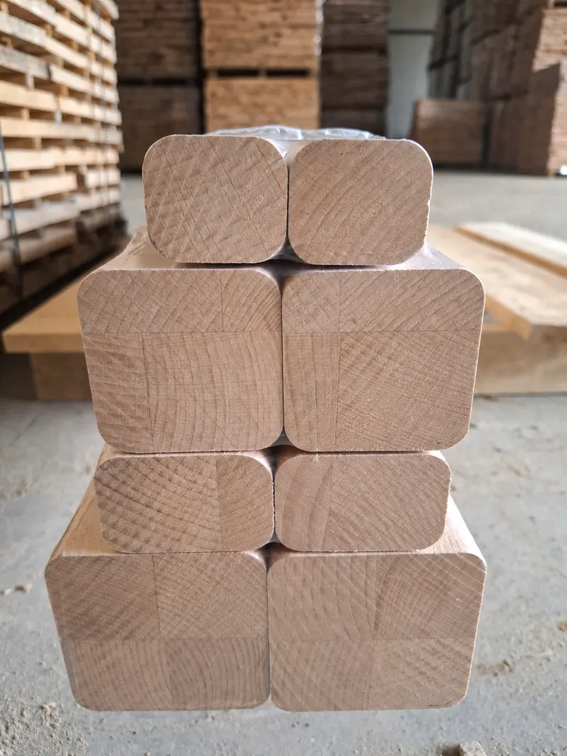 Stacked laminated window scantlings with rounded edges and clean glue lines